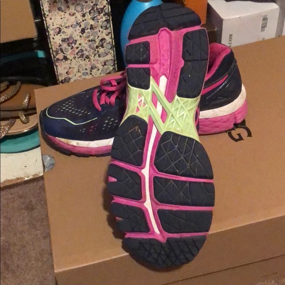 ASIC Sneakers - Picture 3 of 3